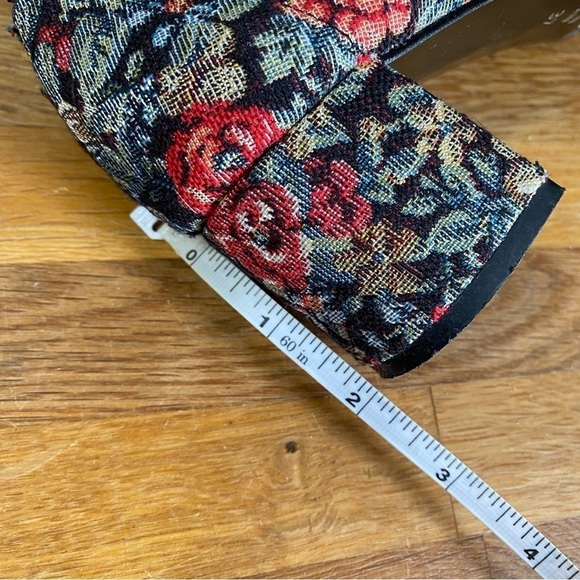 L’Intervalle Floral Tapestry High Heel Block Heel Round Toe Size 37 - Picture 9 of 10